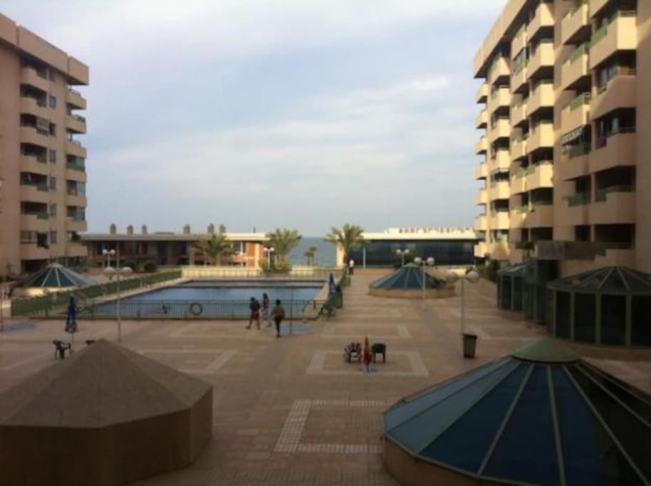 Apartamento Frente Al Mar En Playa Patacona Valencia Exterior photo